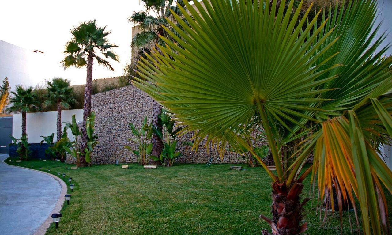 Motel Flamingo Perafita Екстериор снимка